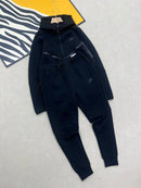 Nike Tech Windrunner