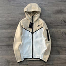 Conjunto Nike NSW Tech Fleece